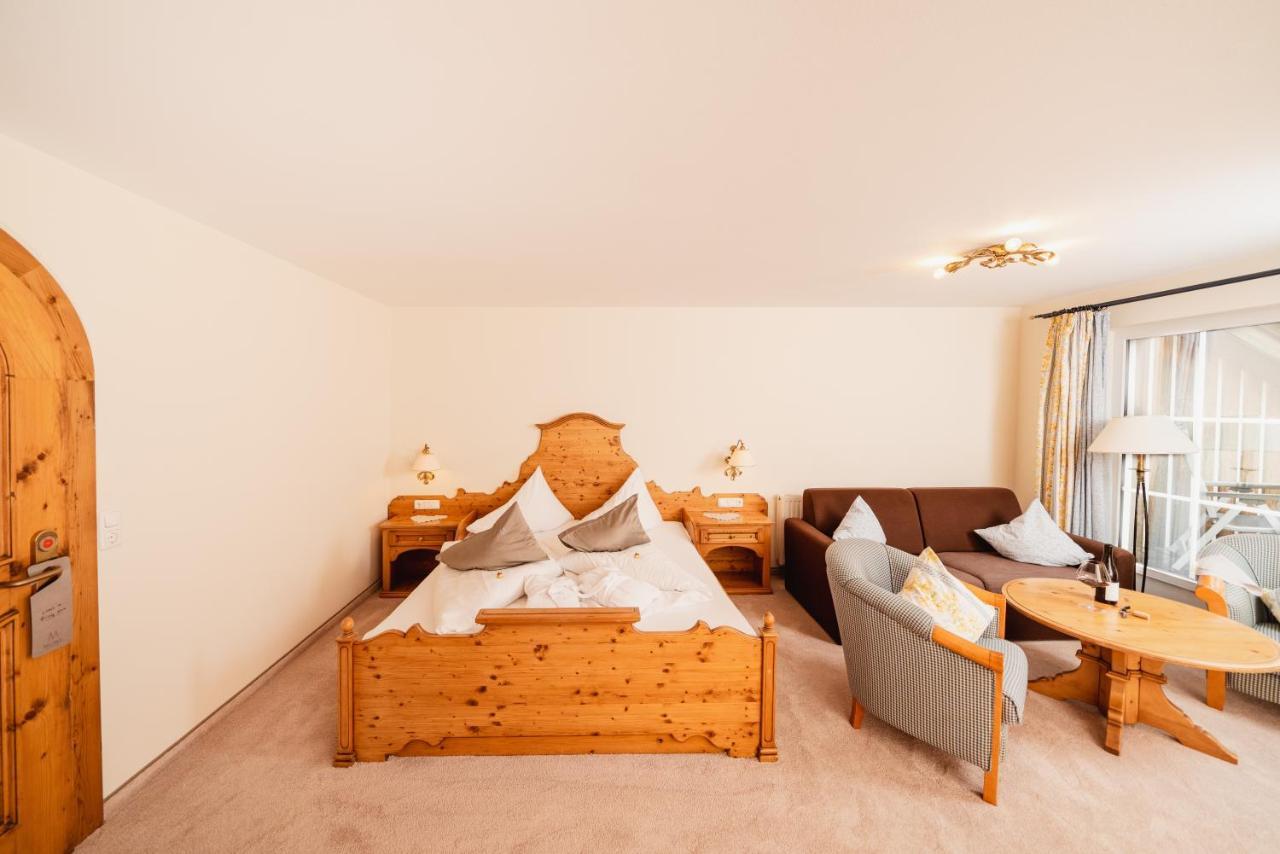 Mons Suites Wine Passion Tannheim Exteriér fotografie