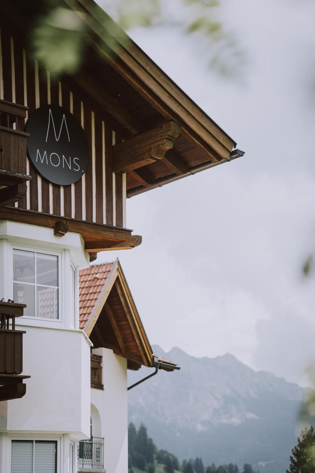 Mons Suites Wine Passion Tannheim Exteriér fotografie